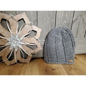 EXCELLENT North Face Cable Knit Beanie Hat Gray Acrylic Women's One Size